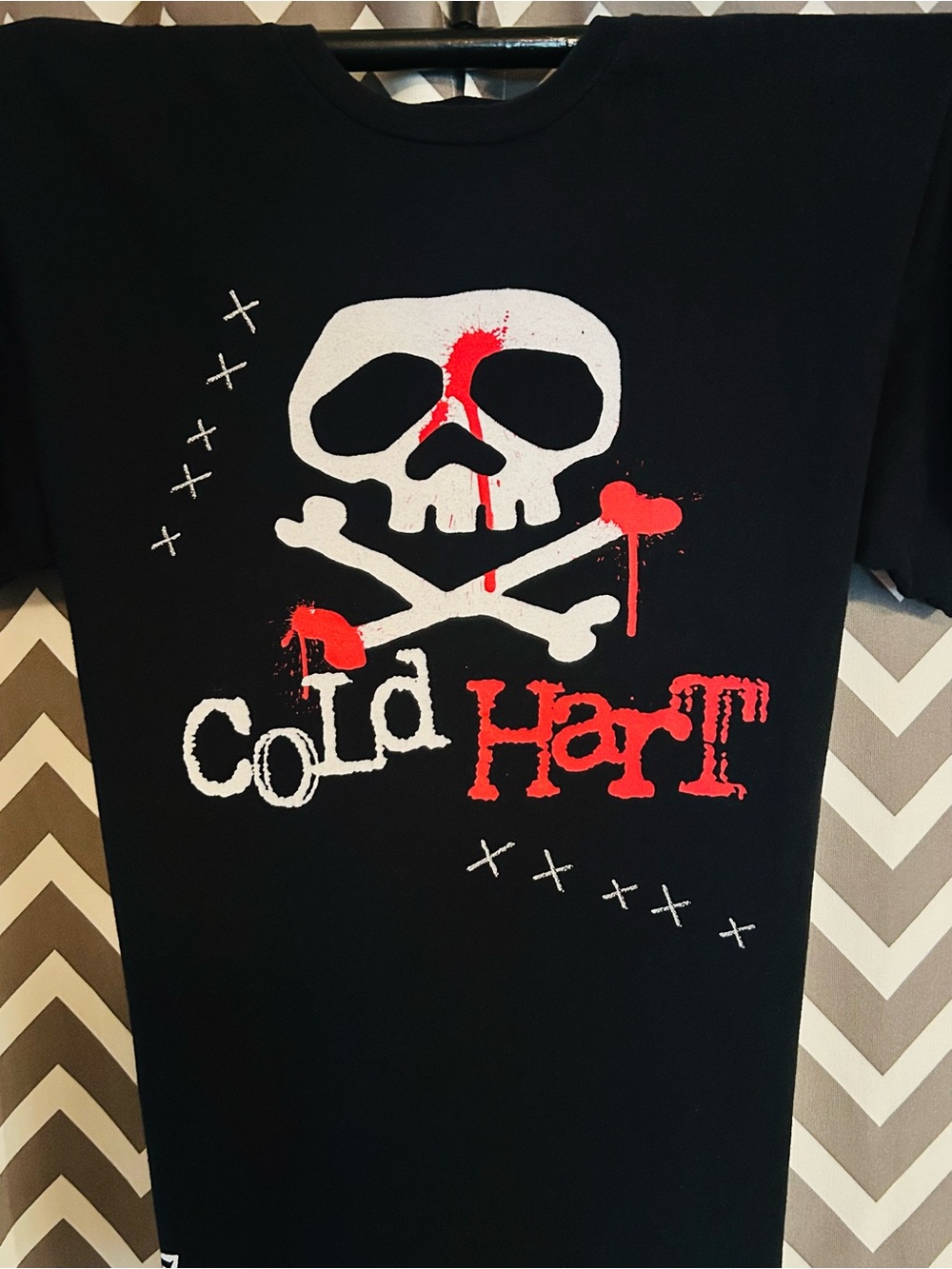 Cold Hart  Black Graphic Tee with Skull and Red Accents
